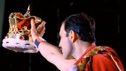Queen: Hungarian Rhapsody - Live In Budapest (1986/2012) BDRip 720p