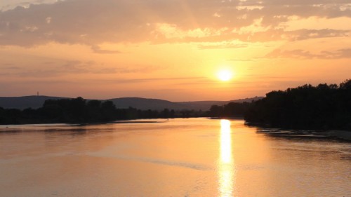 Video Footage - Sunset on La Loire