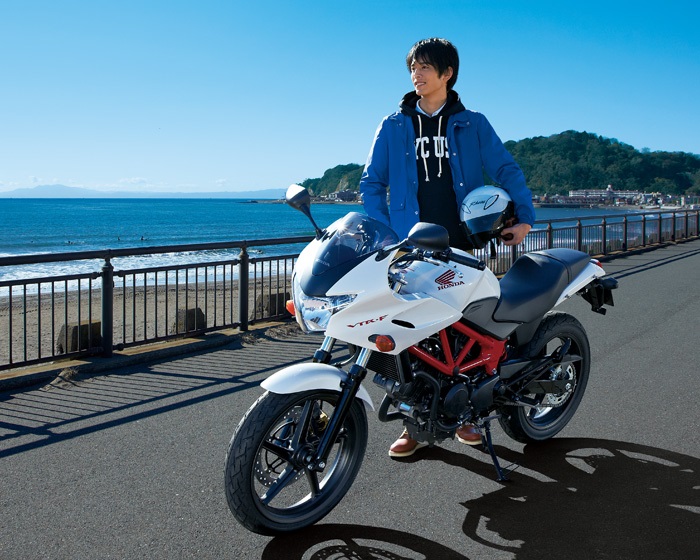 Новый мотоцикл Honda VTR-F250 2013