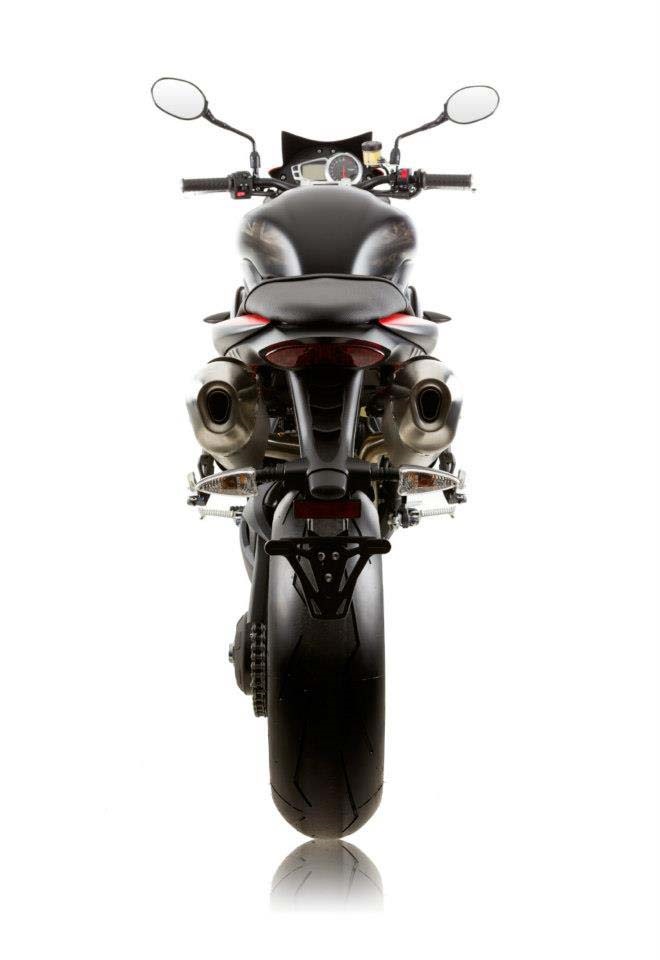 Мотоцикл Triumph Speed Triple R Dark 2013
