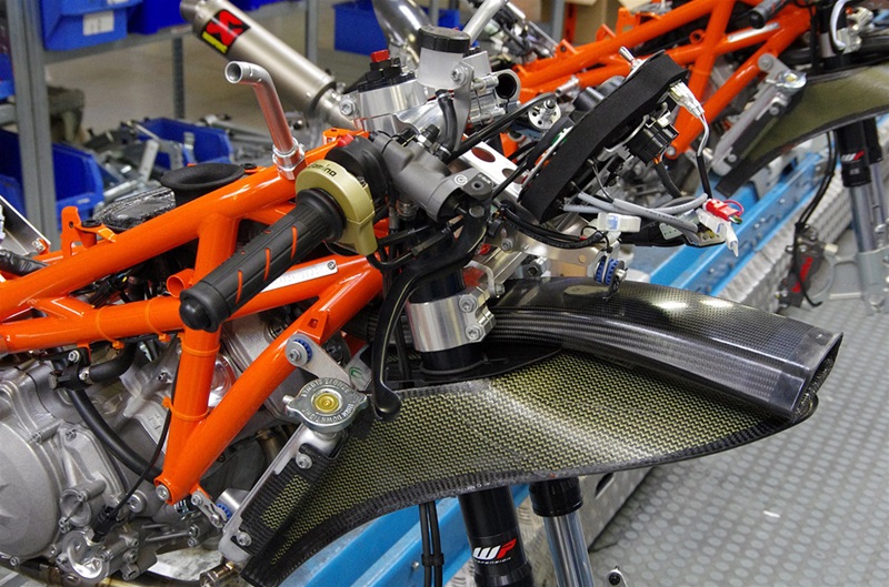Гоночный мотоцикл KTM RC250R 2013