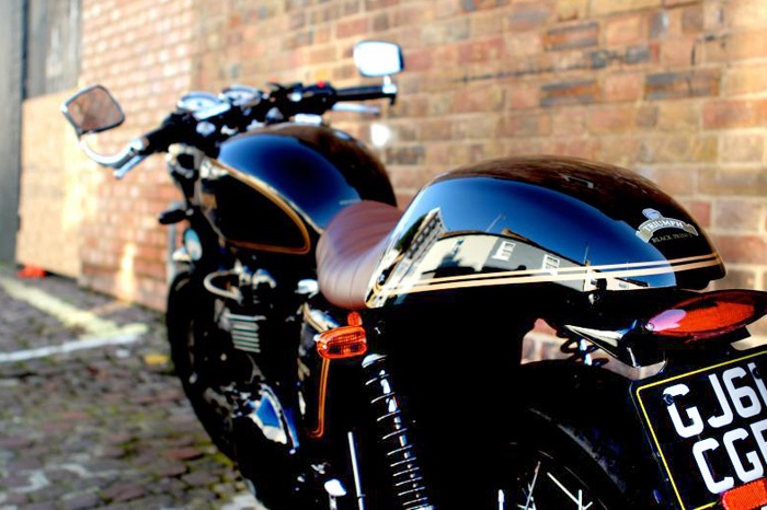 Мотоцикл Triumph Black Prince Дэна Дьюсбери