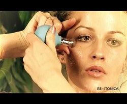 Скульптурный Фитнес-Комплекс РЕВИТОНИКА - Подтяжка кожи лица (2011 / DVDRip)